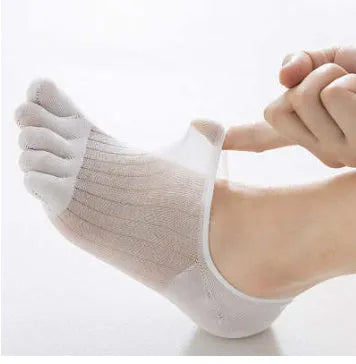 Modal cotton five-finger ultra-thin breathable boat socks in black, shown in a flat lay.