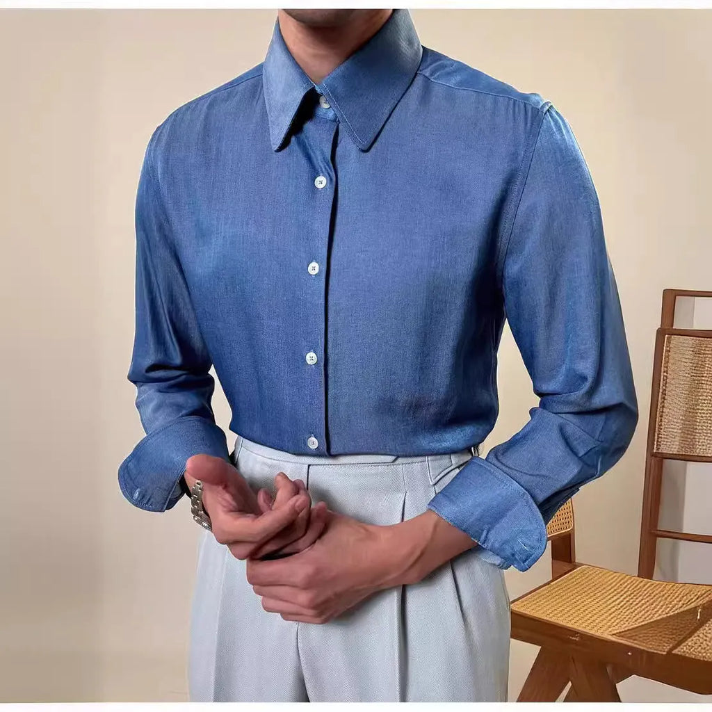 Men's slim fit long sleeve shirt in blue, business casual style