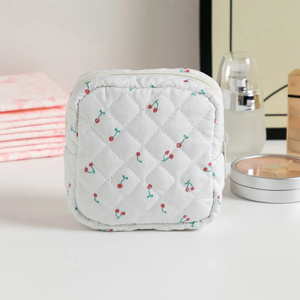 Polyester women's key storage bag with floral pattern in various colour options