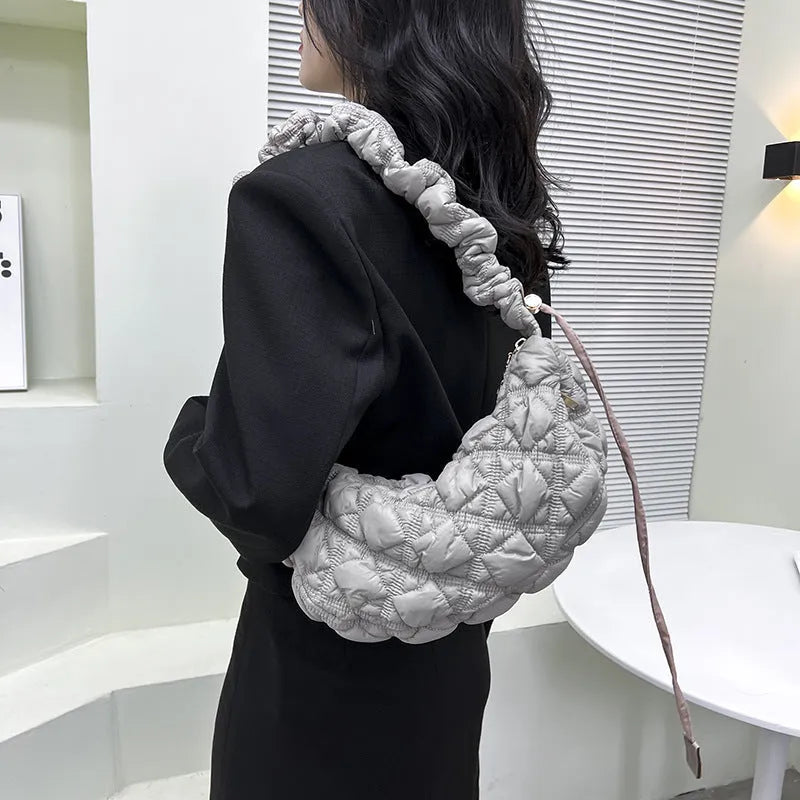 Women's casual nylon messenger bag in a solid colour with a long shoulder strap
