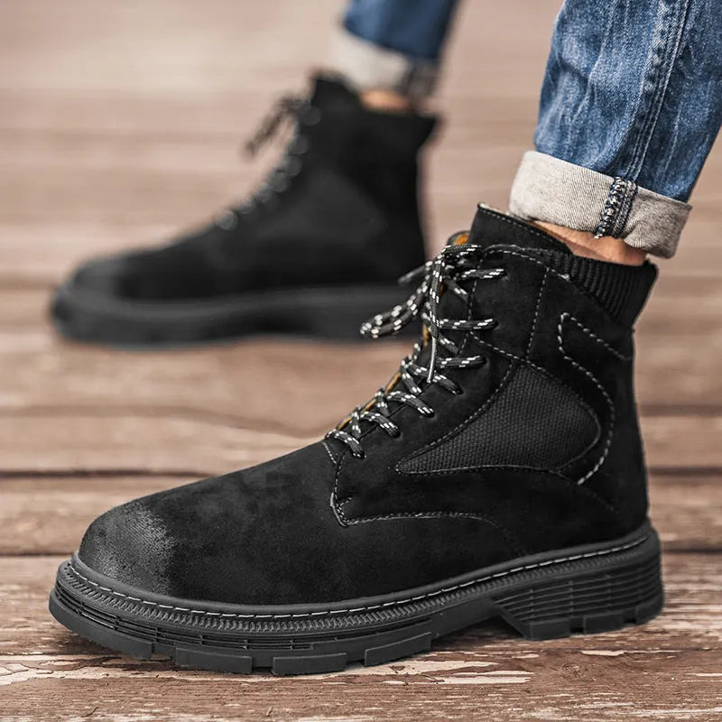 Men's vintage style Martin boots with frosted leather finish and low thick heel