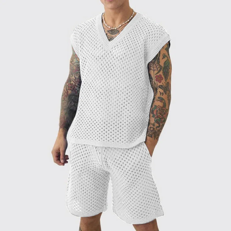 Men's blue V-neck vest and shorts sports suit for summer athletic wear