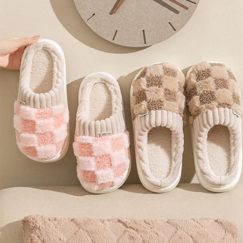 Plaid plush indoor slippers for women in five colours with thick lining and non-slip PVC sole