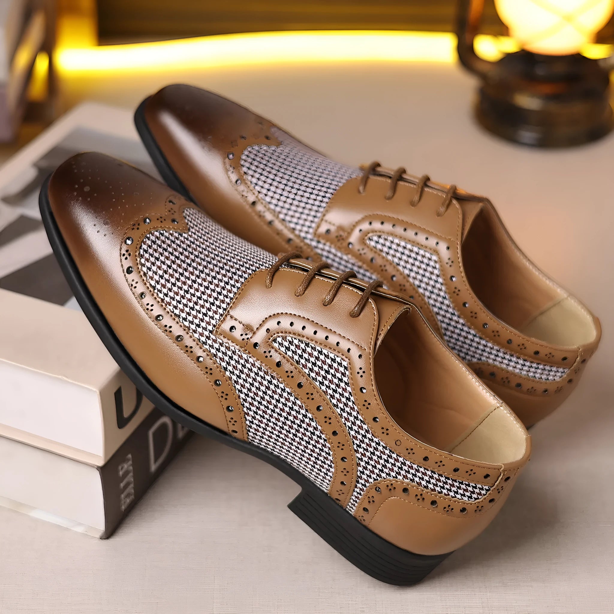 Men's imitation houndstooth plaid casual shoes with canvas upper and lace-up front, shown in available colours.