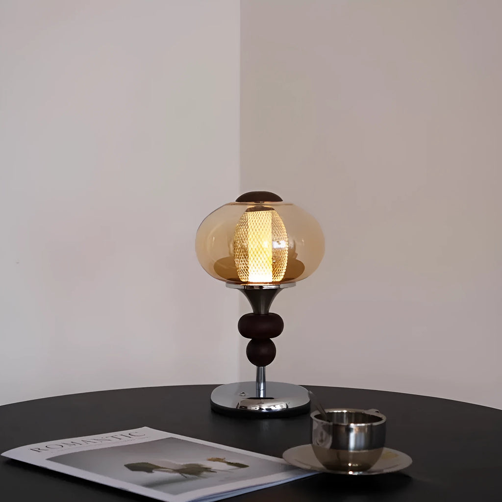 Solid wood retro palace table lamp with touch control and three-colour variable lighting