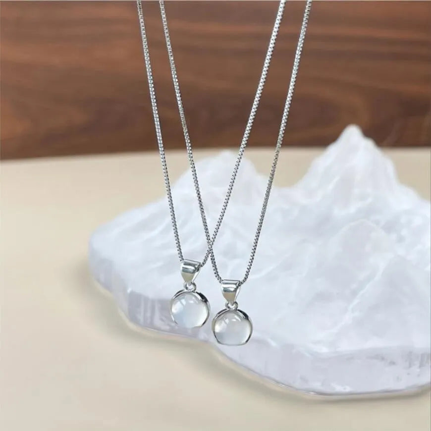 Korean-style women's necklace with oval artificial crystal pendant on adjustable box chain in X7 6moon light colour