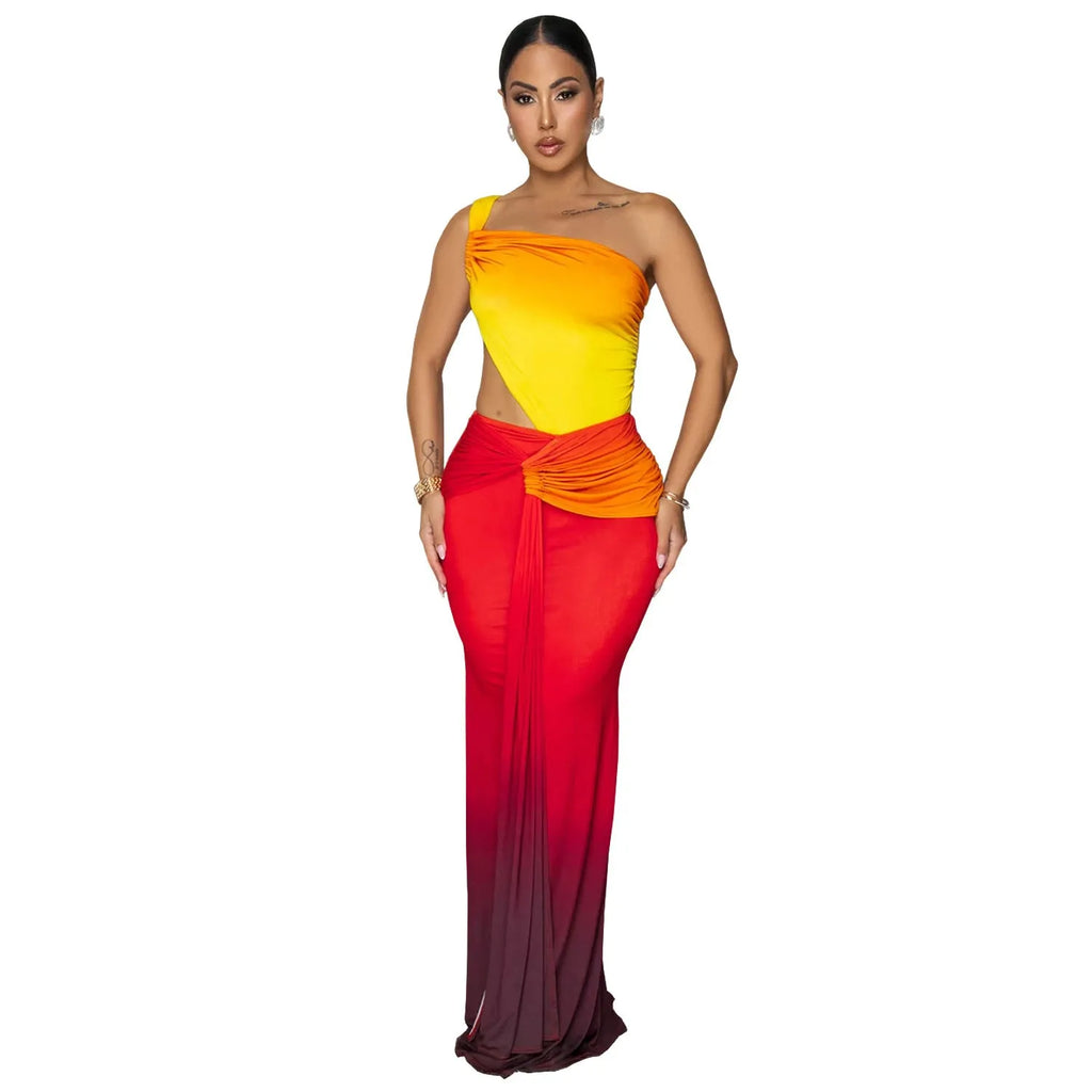 Women's gradient colour cross-shoulder sleeveless summer dress with high waist and long skirt.