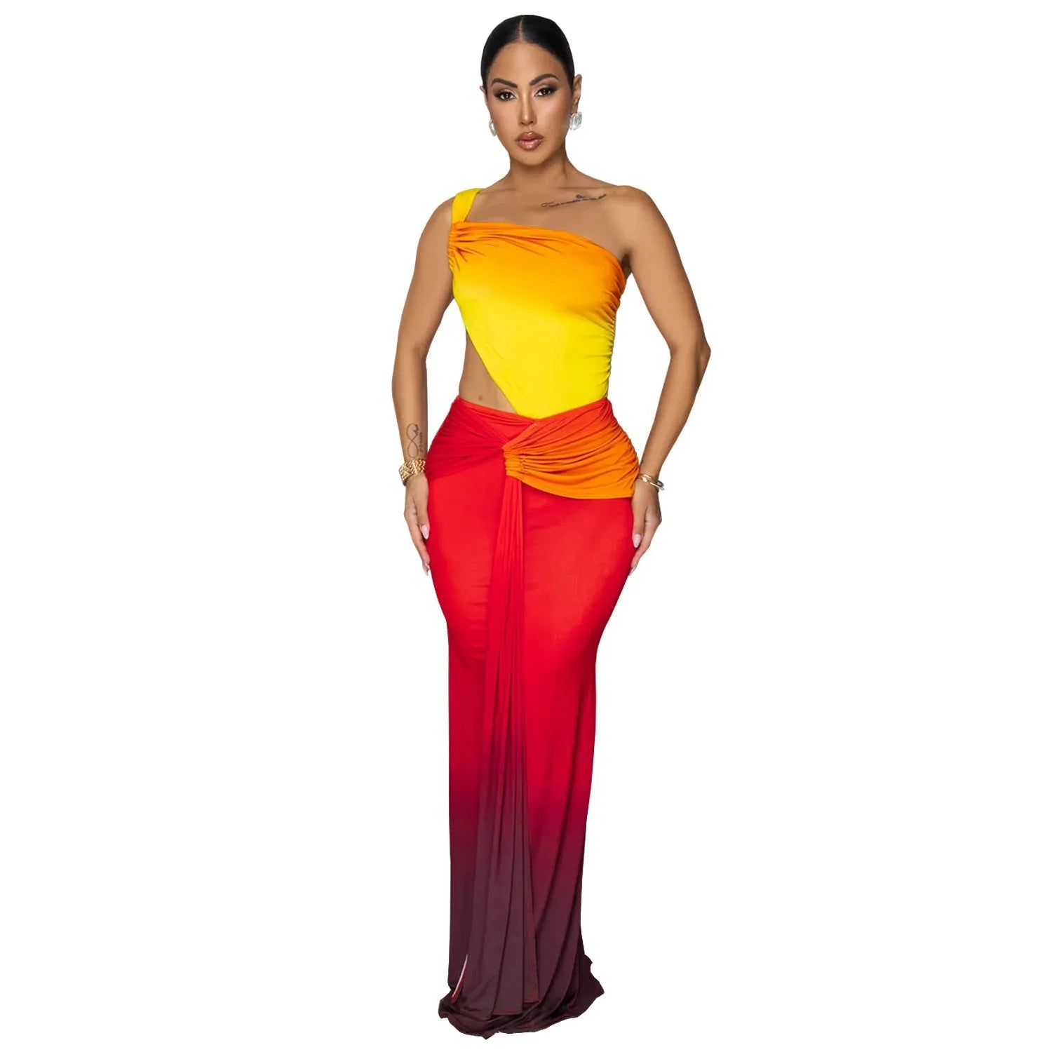 Women's gradient colour cross-shoulder sleeveless summer dress with high waist and long skirt.