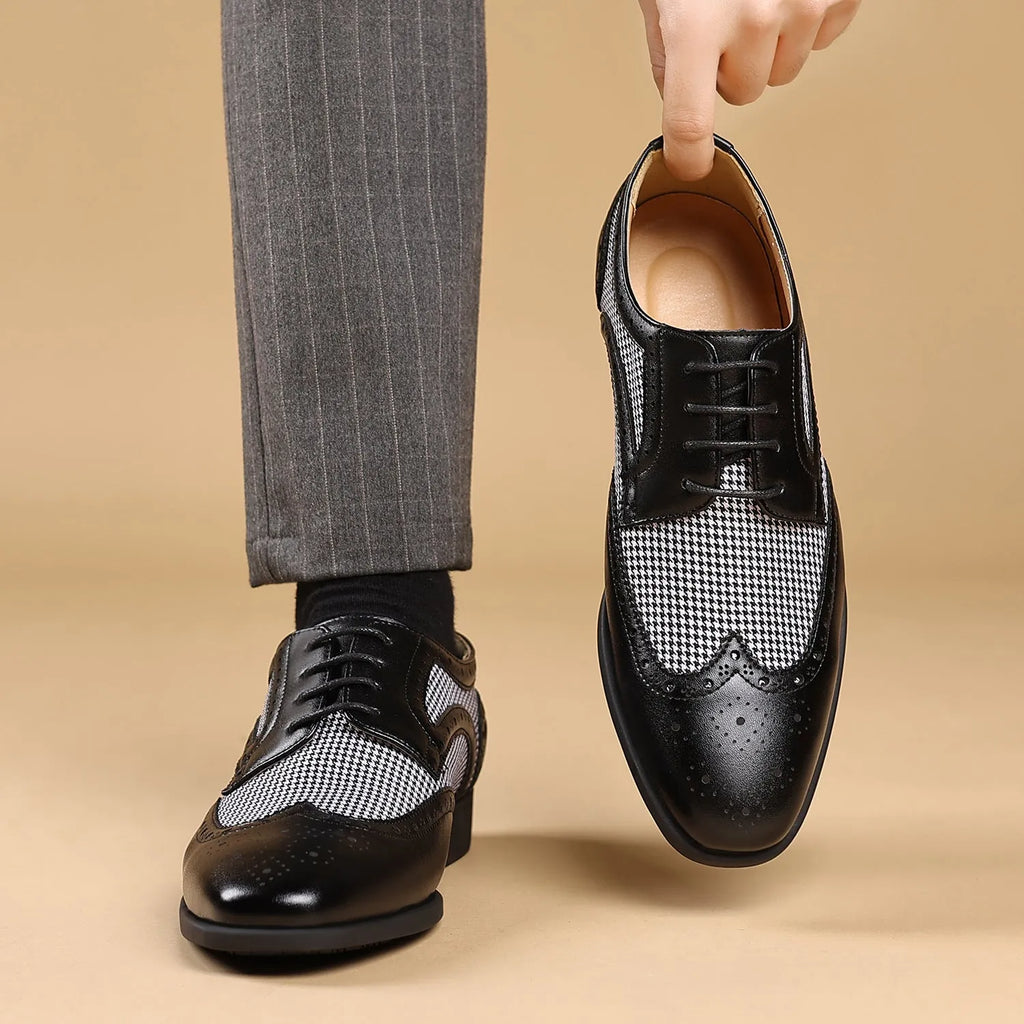 Men's imitation houndstooth plaid casual shoes with canvas upper and lace-up front, shown in available colours.