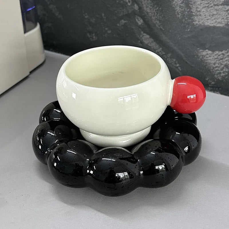 Ceramic coffee set with dish and cup in Nordic style, 250ml capacity