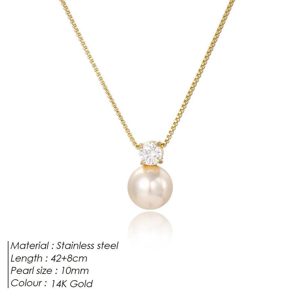 Women's stainless steel necklace with imitation pearl and zircon pendant on box chain
