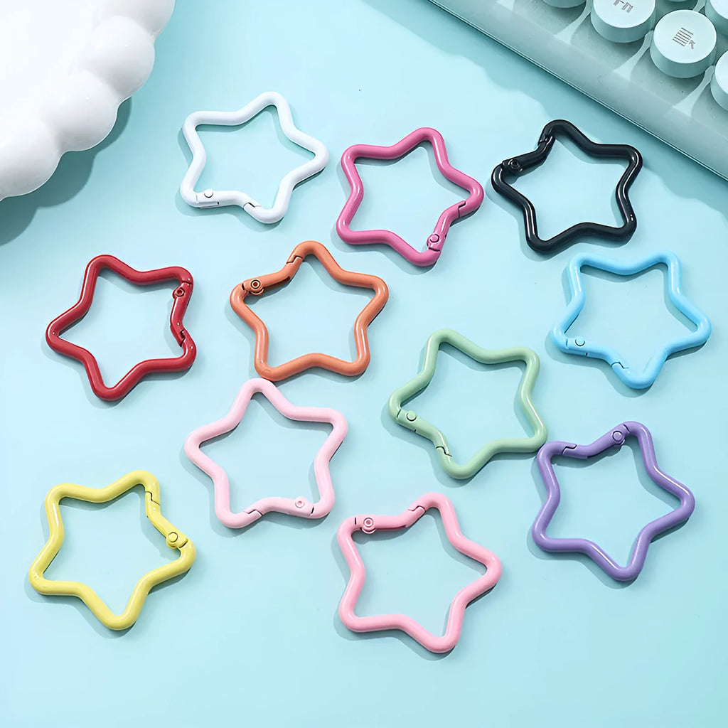 Zinc alloy five-pointed star keychain in multiple colour options for backpack decoration