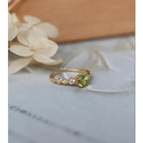 Copper geometric women's ring with imitation peridot crystal in Japanese retro style