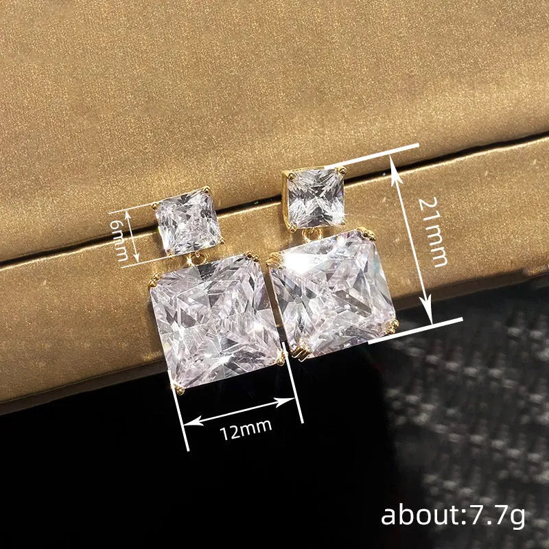 Copper geometric square earrings with quadrilateral design in white gold or gold colour