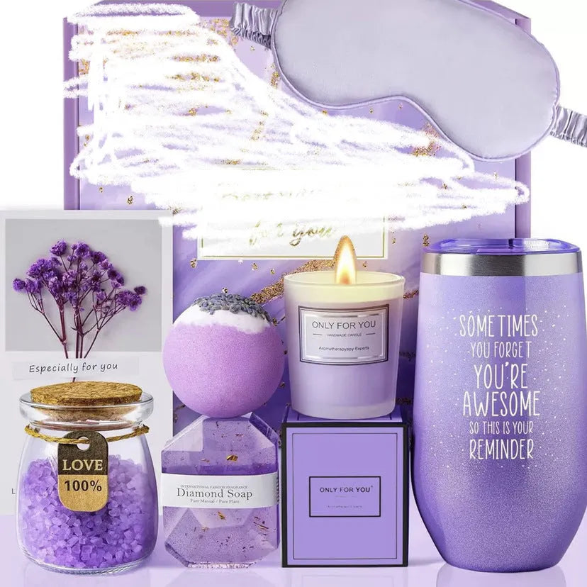 Soy wax aromatherapy candle gift set in presentation box with multiple colour theme options