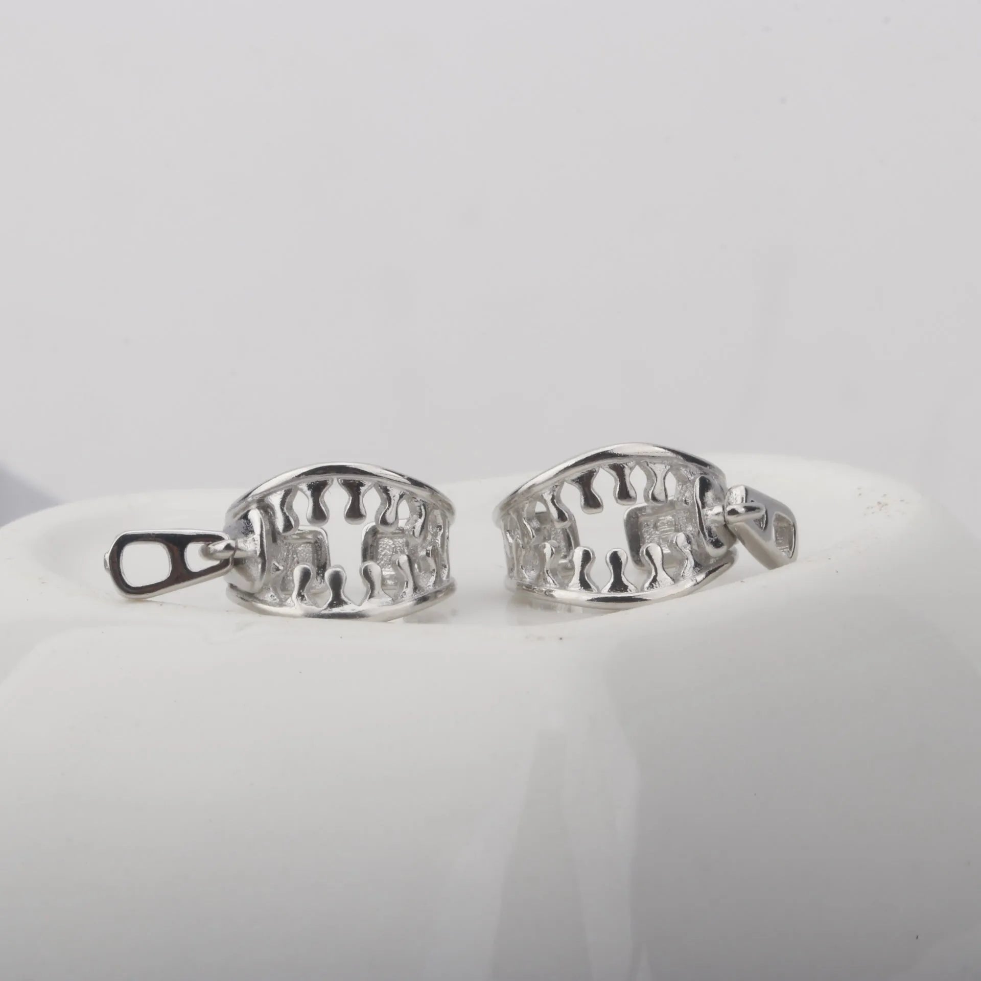 Copper geometric ear clips with line detailing and bone clip fastening in ES862 colour