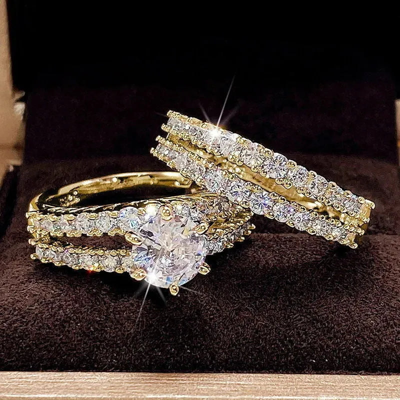 2 in 1 female ring set with diamond treatments in geometric shape, available silver gold or rose gold
