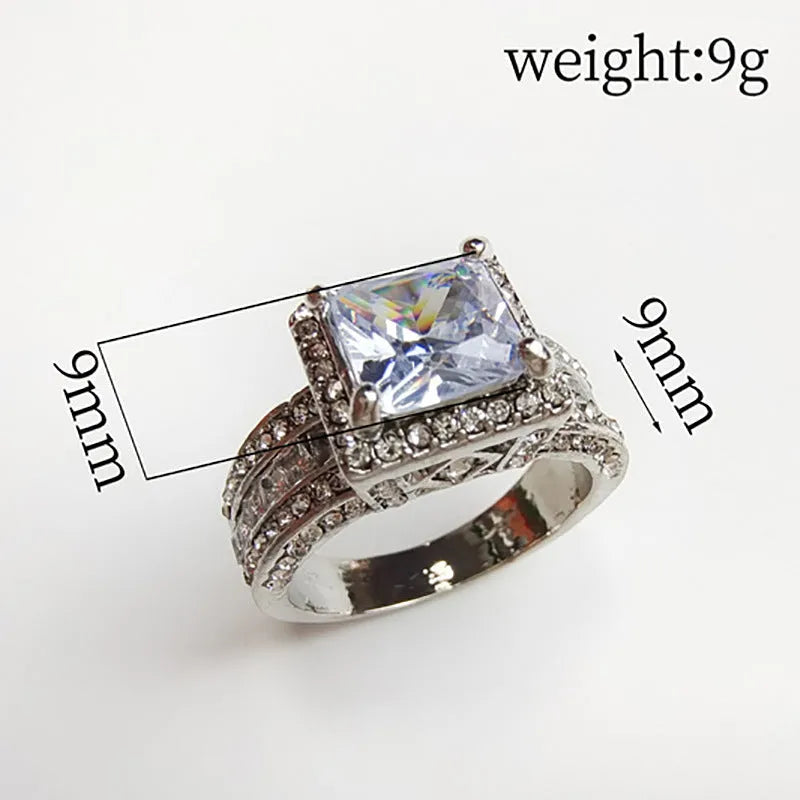 Geometric round women's alloy ring in gold and white colour options on a ring size chart.