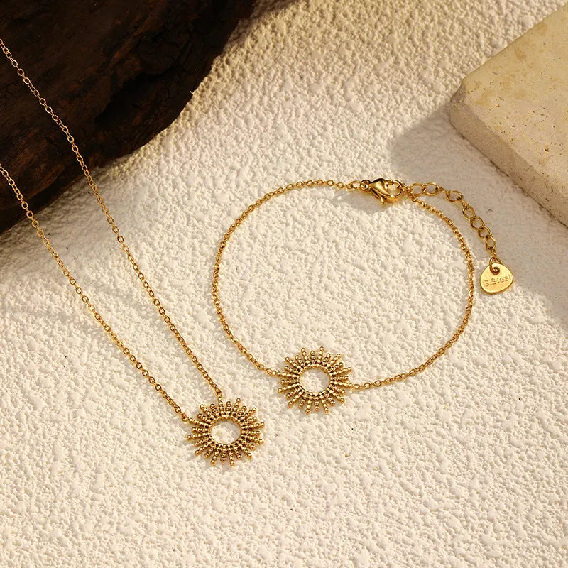 Sunflower geometric chain jewellery set with gold necklace and bracelet