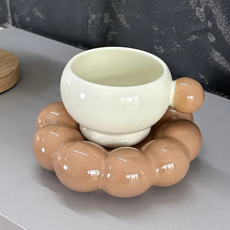 Ceramic coffee set with dish and cup in Nordic style, 250ml capacity
