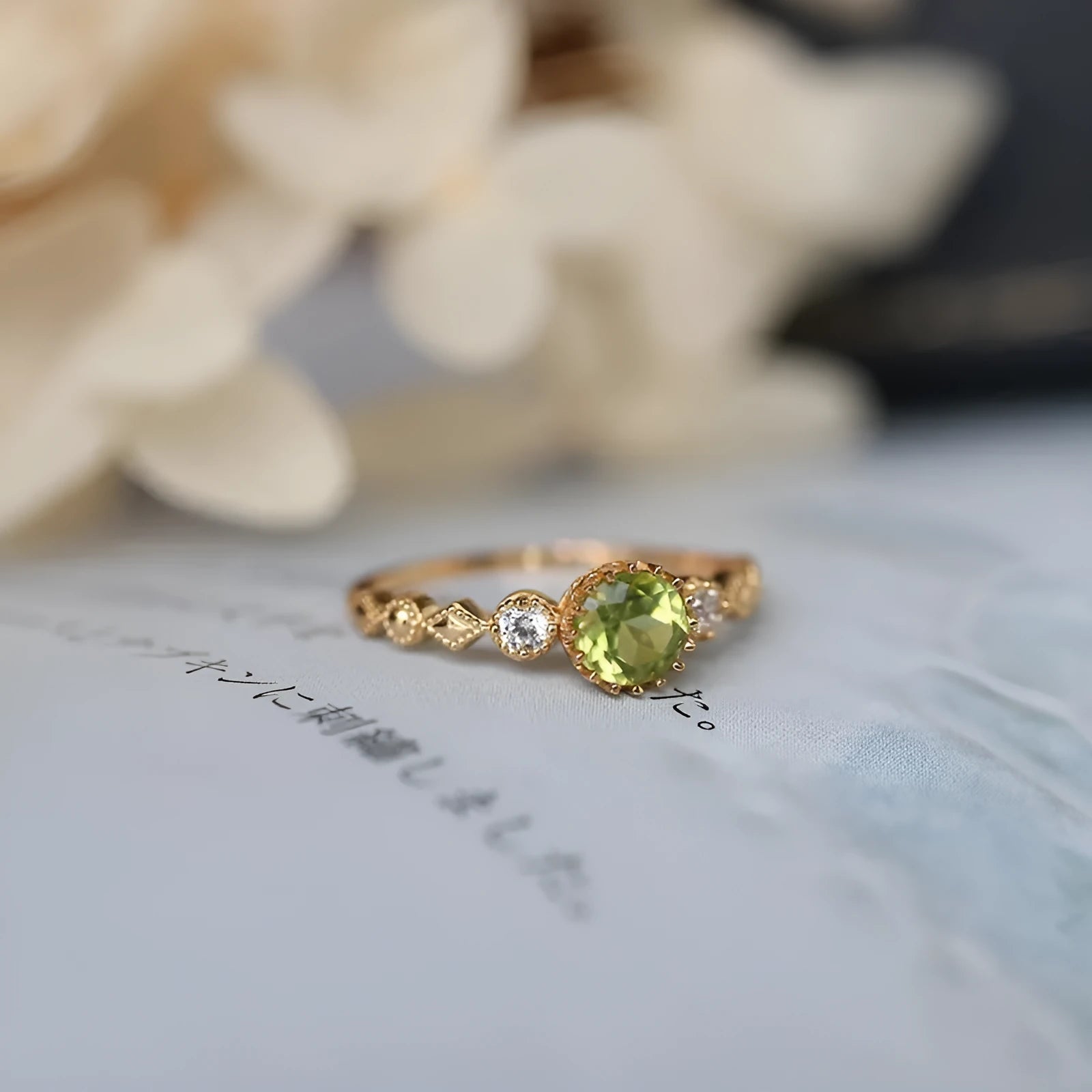 Copper geometric women's ring with imitation peridot crystal in Japanese retro style