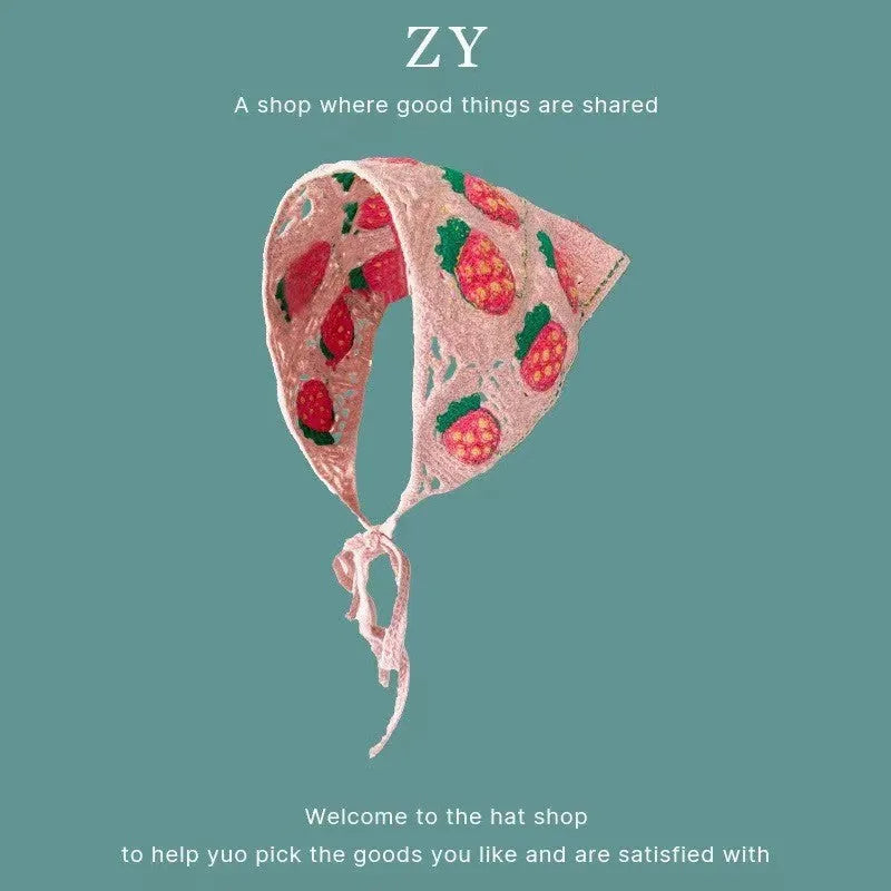 Women's cotton triangular headscarf with floral pattern in retro style for autumn winter wear