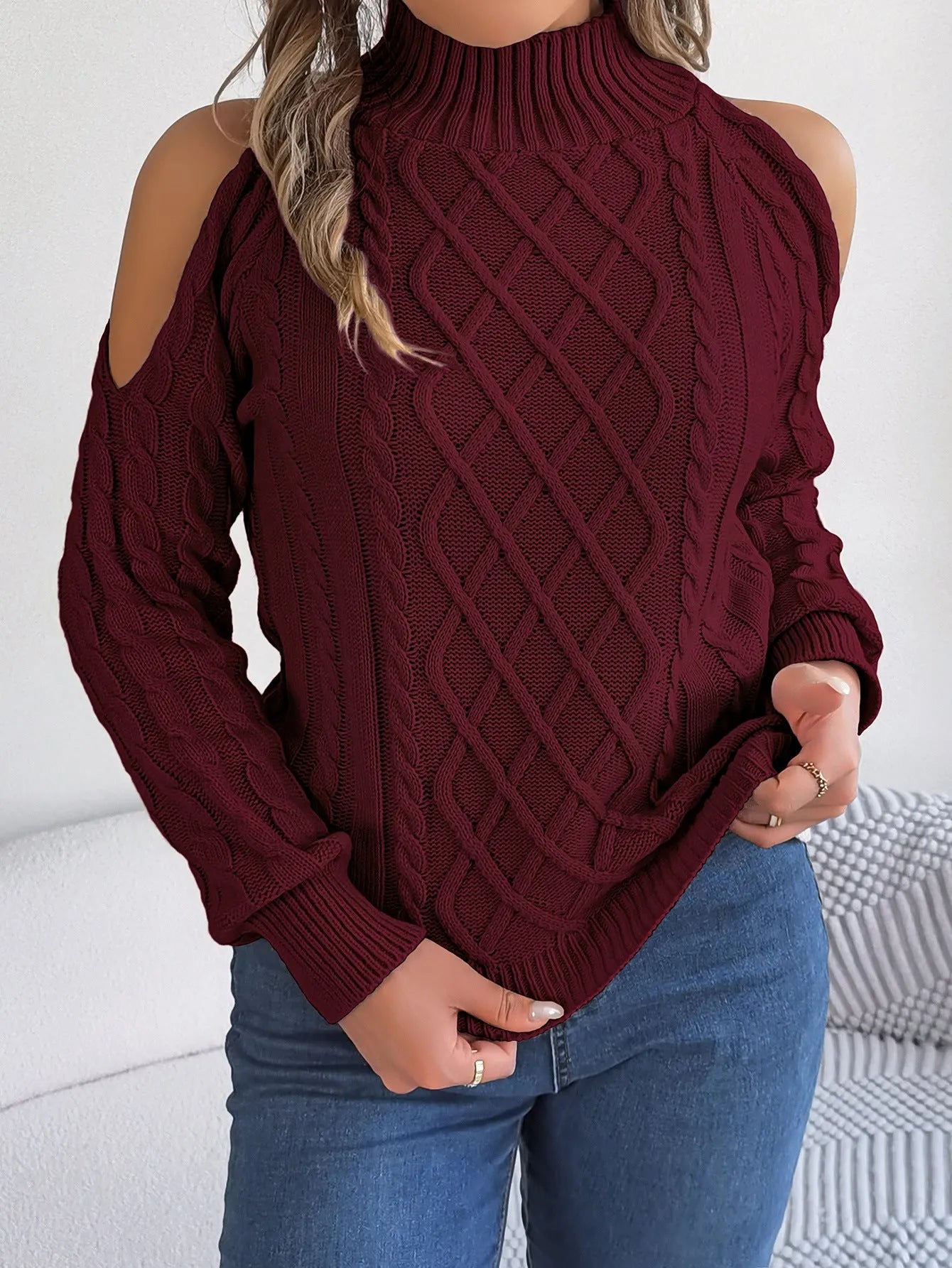 Women's grey acrylic sweater with twisted pattern, strapless half-high collar and lantern sleeves