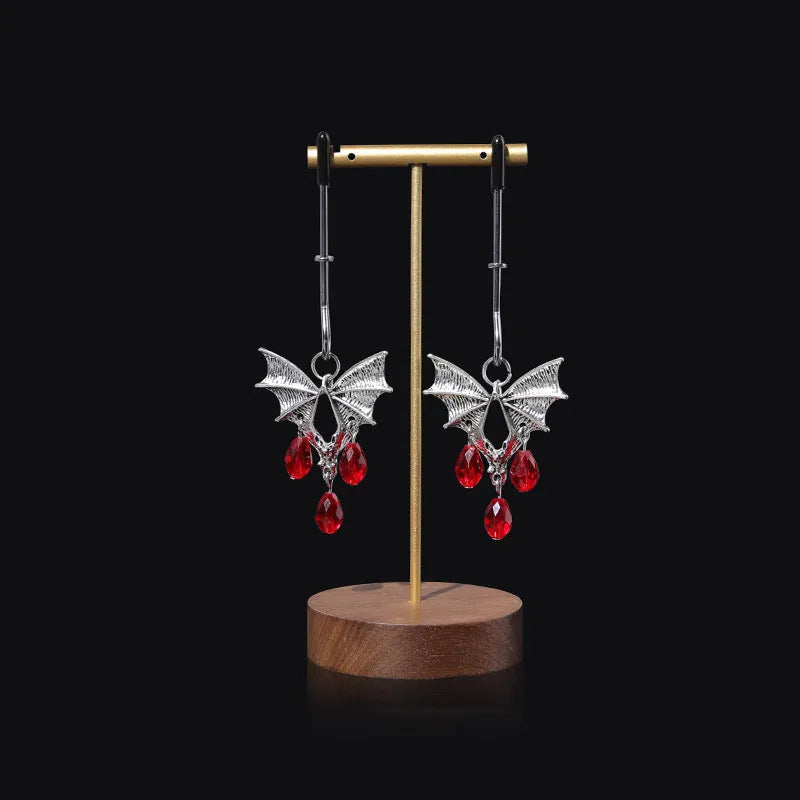 Silver alloy bat nipple clamp and adjustable clitoral clip set with ruby bat design