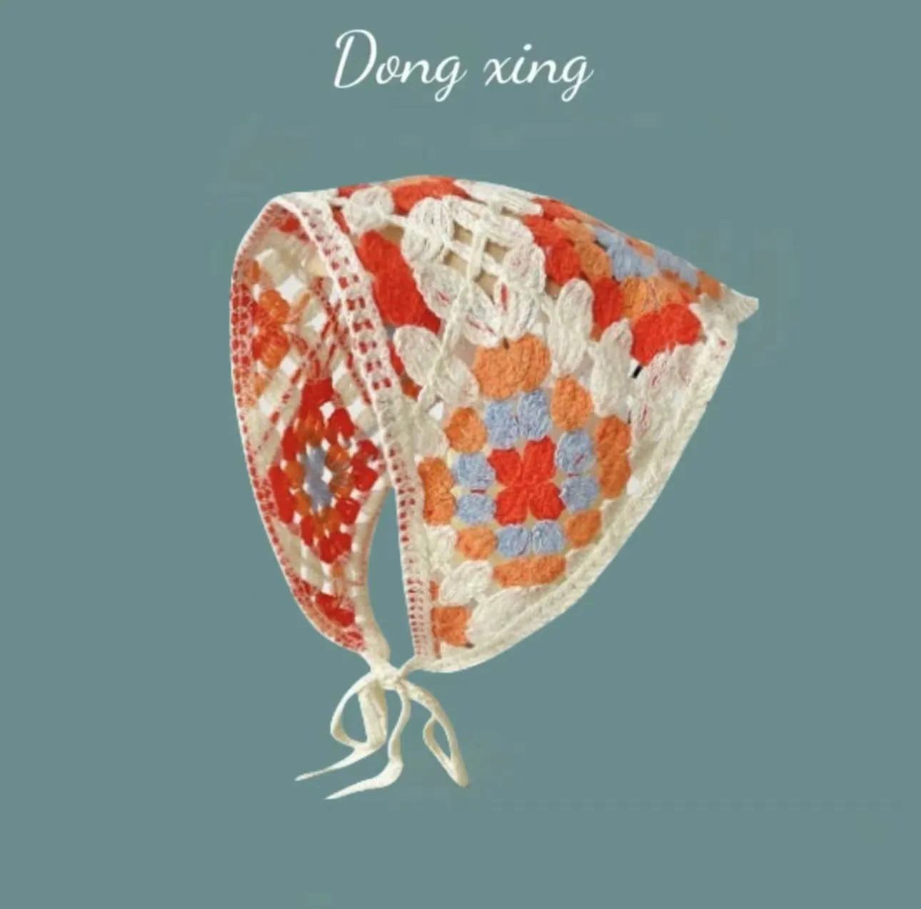 Women's cotton triangular headscarf with floral pattern in retro style for autumn winter wear