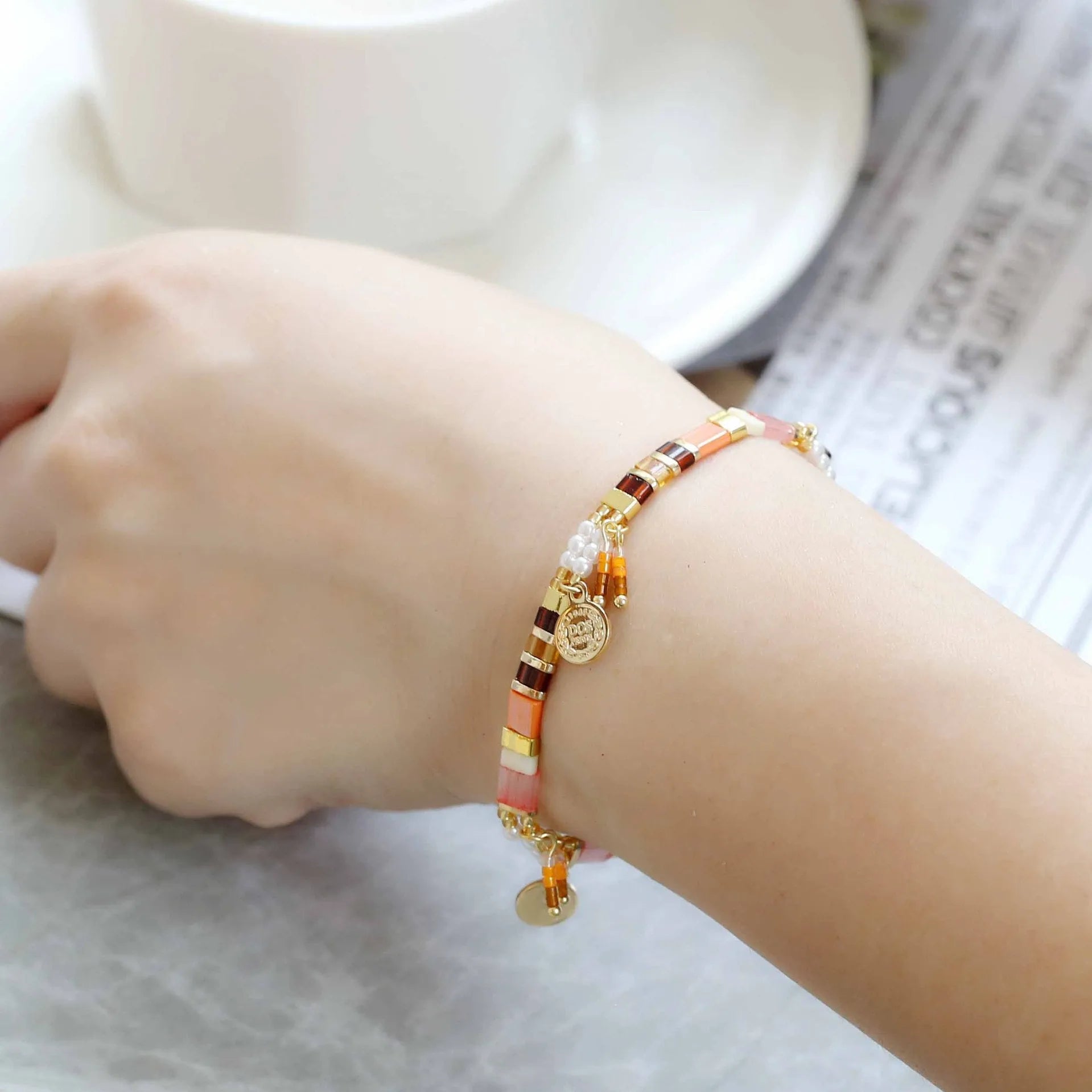 Women's imitation pearl bracelet with glass beads in European American style