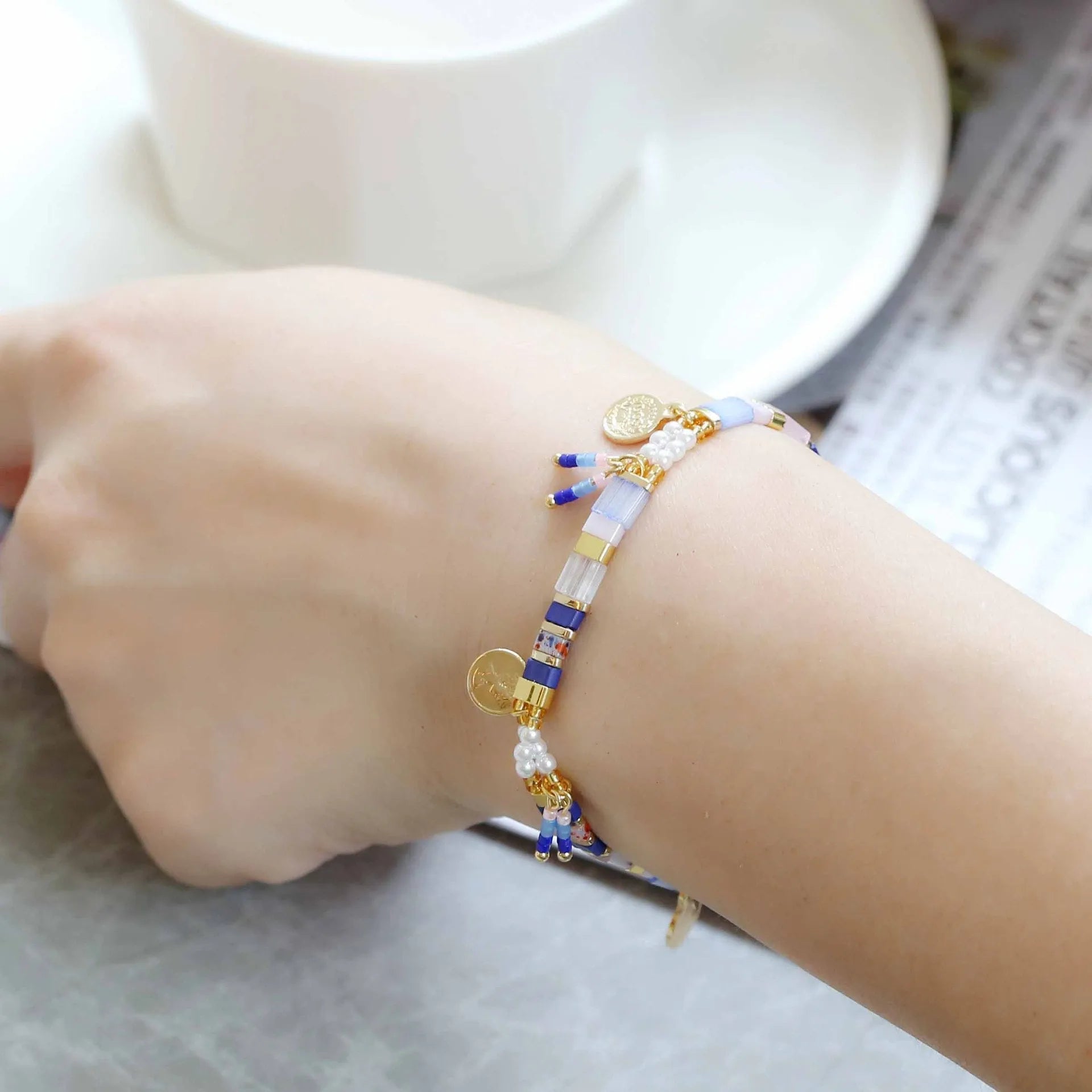 Women's imitation pearl bracelet with glass beads in European American style