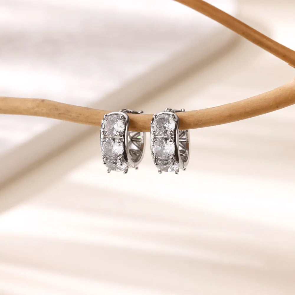 Women's stainless steel U-shaped ear clip earrings with inlaid zircon stones in E5772P colour.