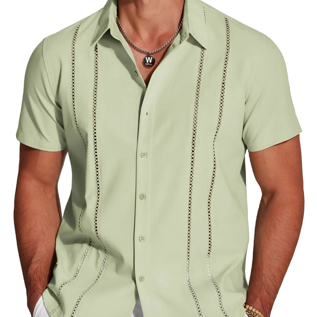 Men's slim fit short sleeve Hawaiian shirt with digital print pattern in stretch polyester fabric.