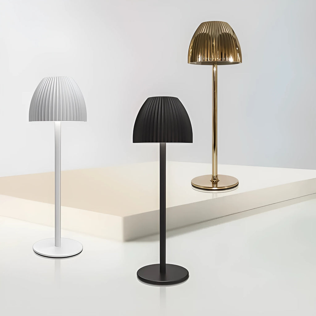 Ins pattern dimming small night lamp with thin round base in black or white colour.