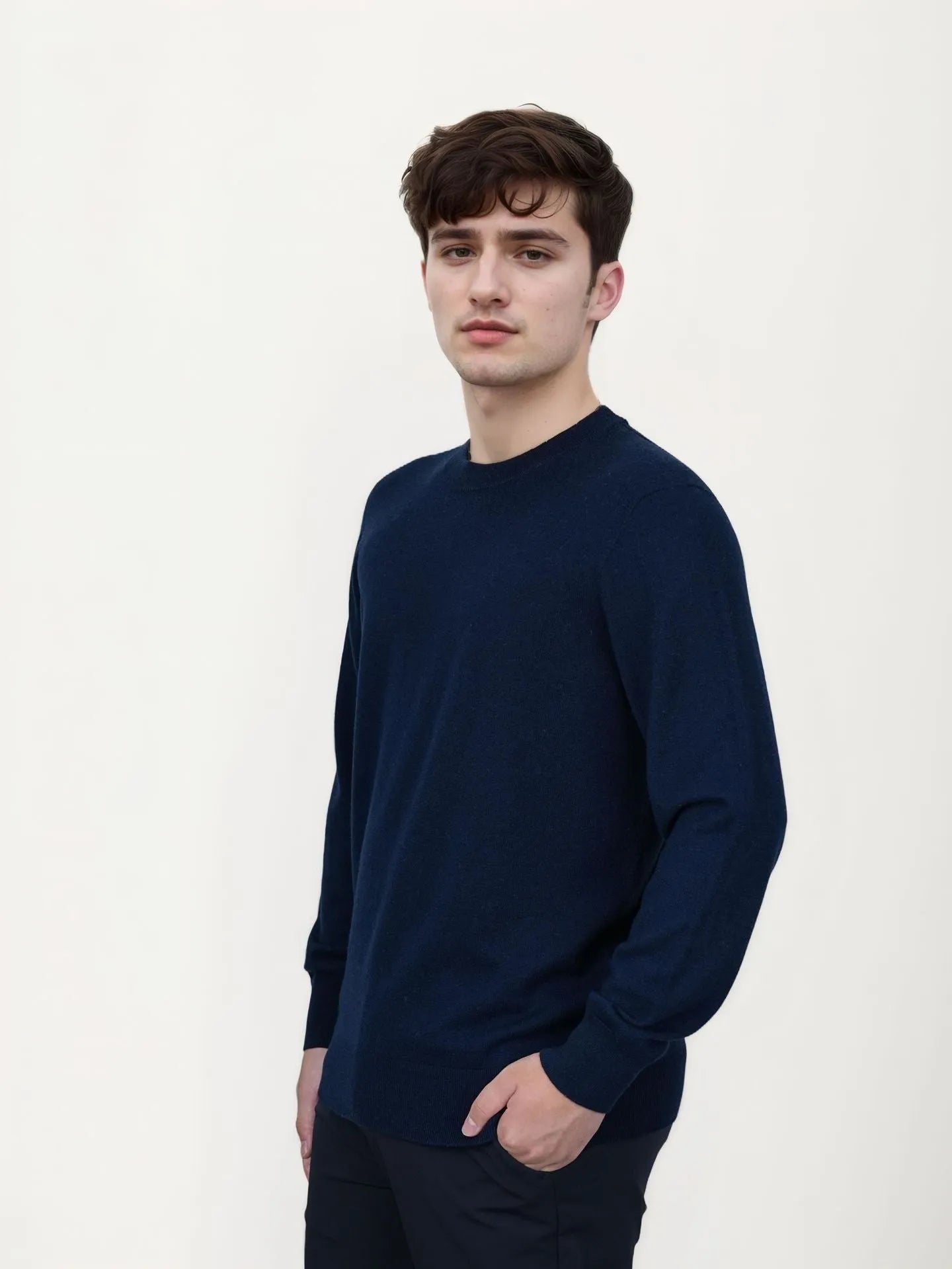 Men's regular fit pullover sweater in standard wool for autumn winter wear