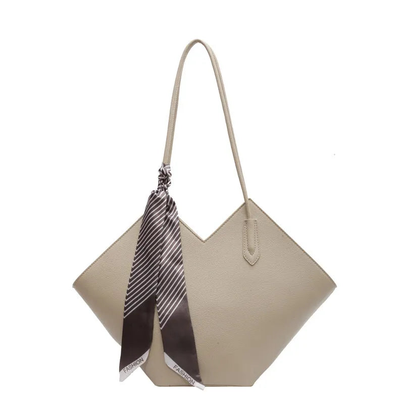 Women's large capacity shoulder bag in horizontal square shape showing black and brown colour options
