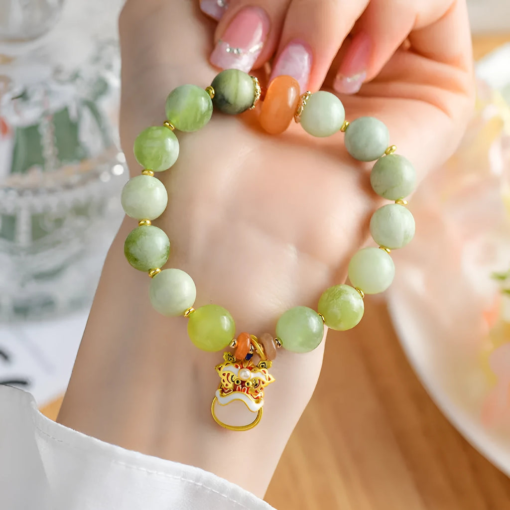 Green milk-in-water jade Xingshi pendant bracelet with 10mm geometric retro design
