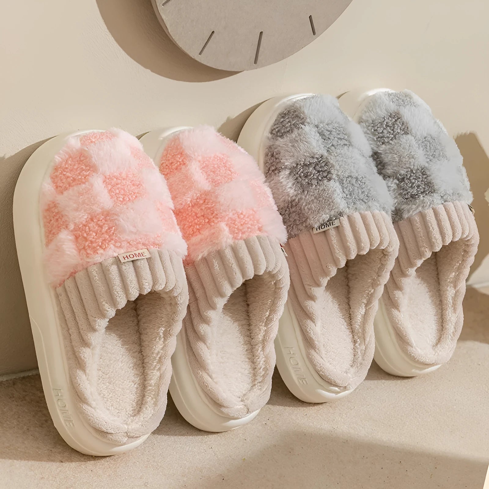 Plaid plush indoor slippers for women in five colours with thick lining and non-slip PVC sole