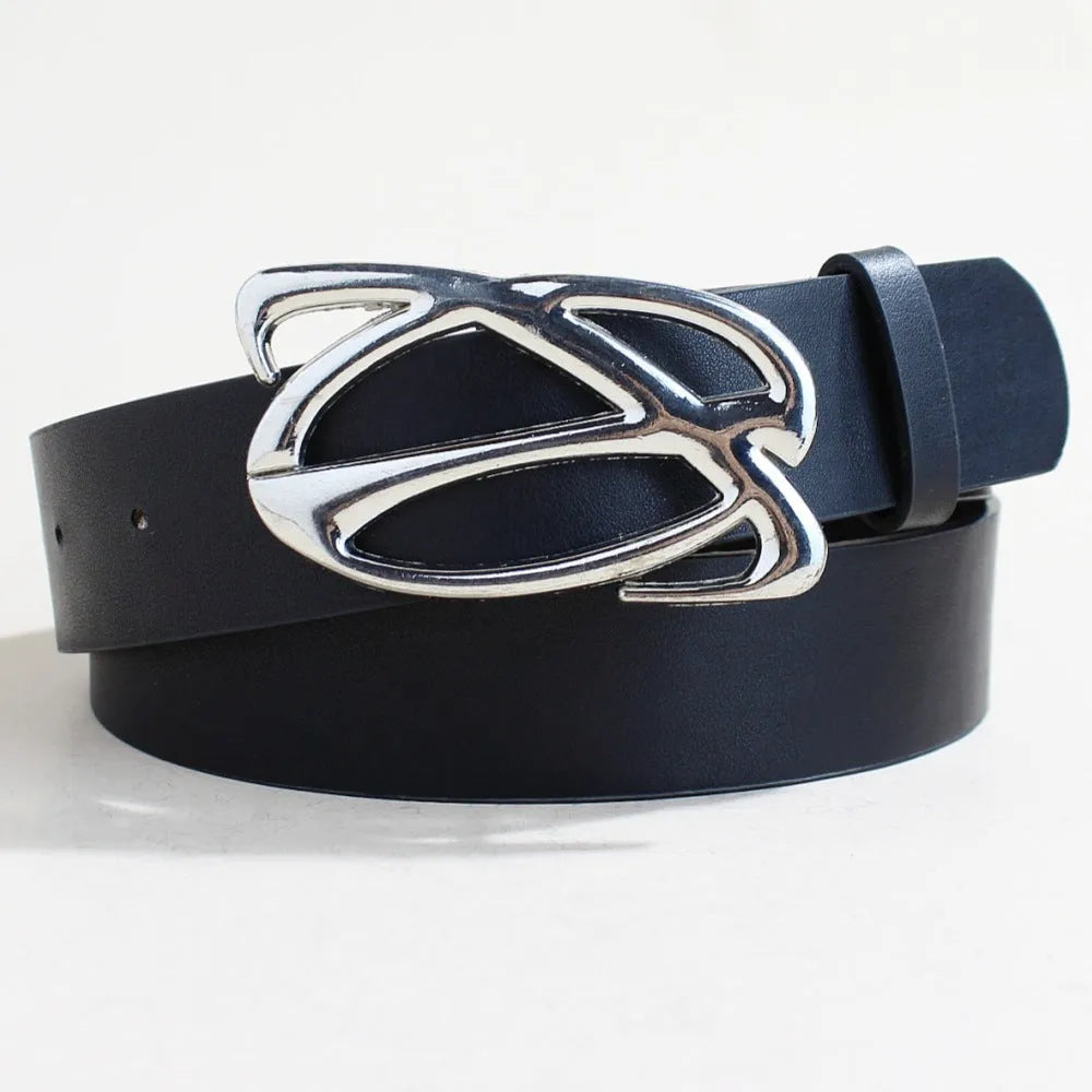 Silver buckle on a 105cm long, 3.3cm wide PU leather casual belt.