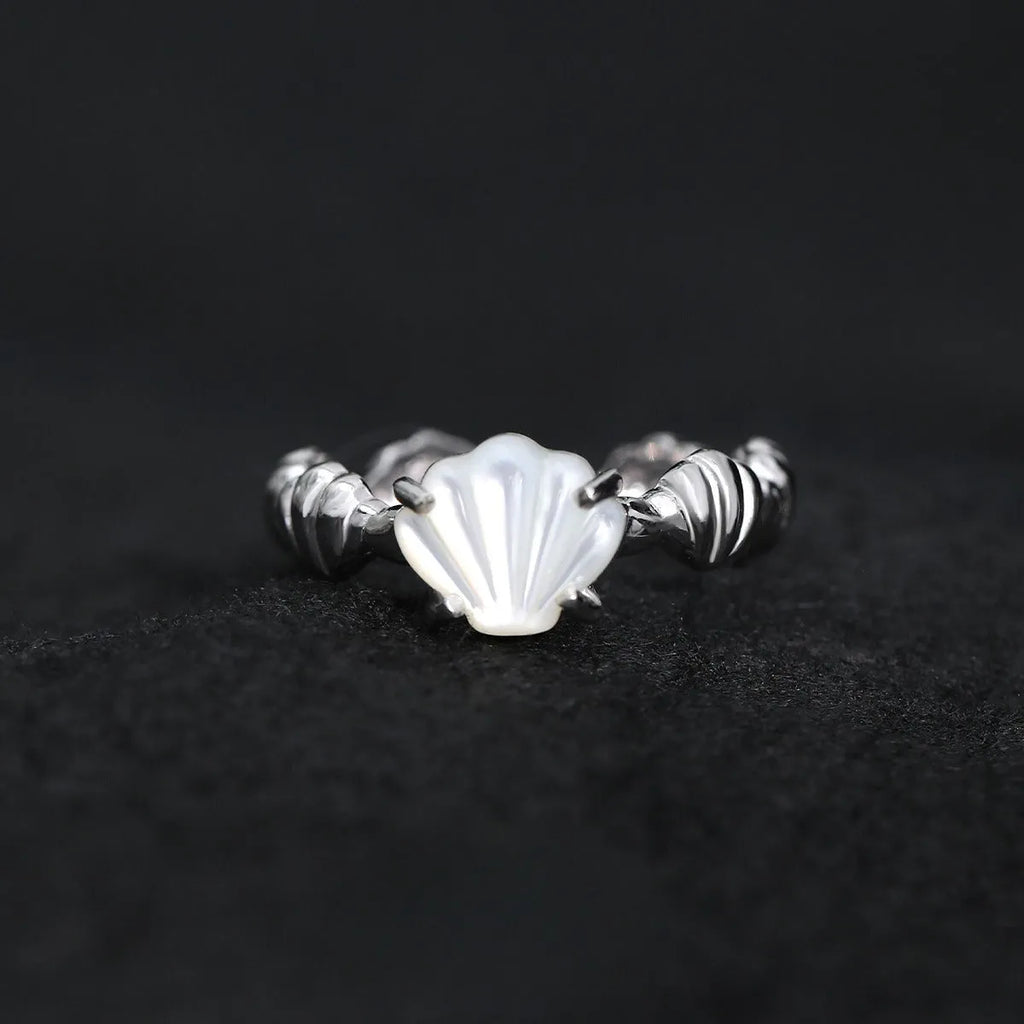 Adjustable silver ring with shell and tiger eye design in white gold or 18K gold electroplated finish