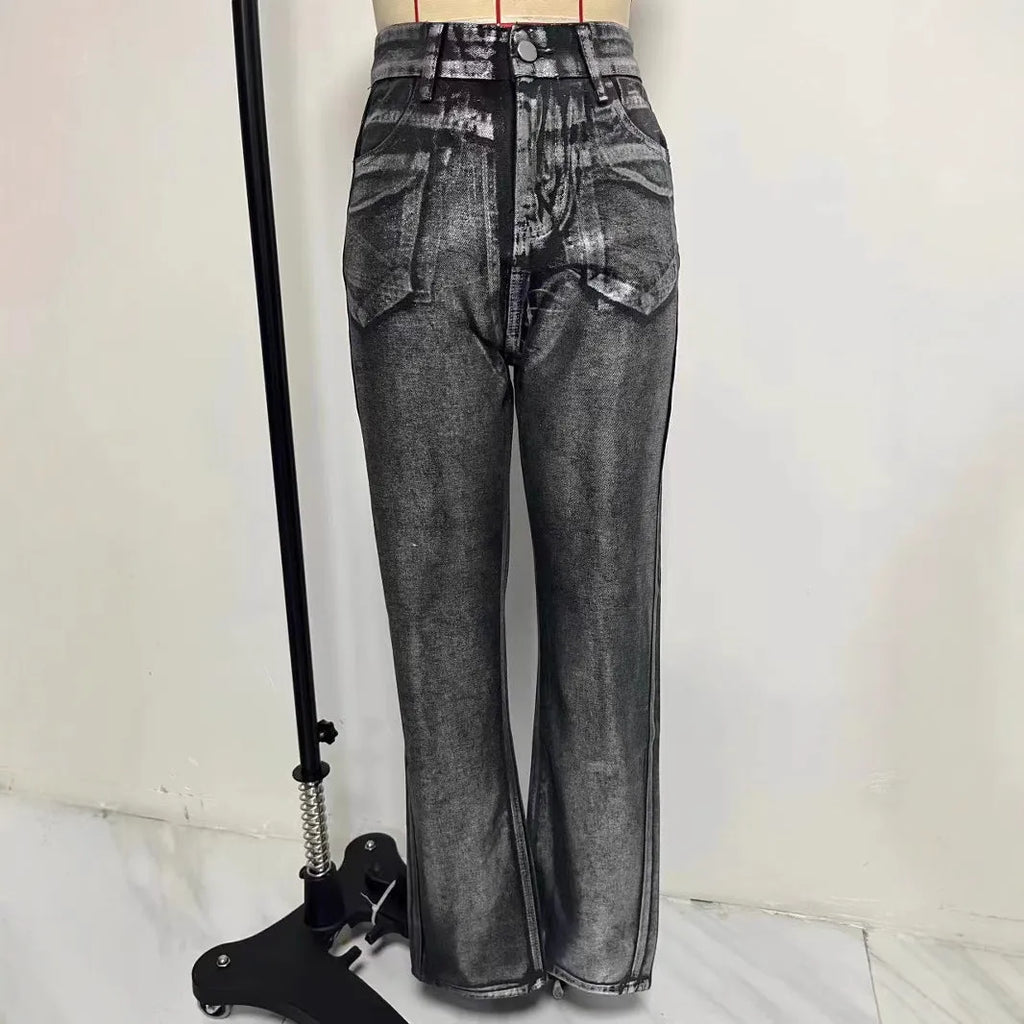 Washed blue high waist straight-leg jeans with contrast colour details on a mannequin.
