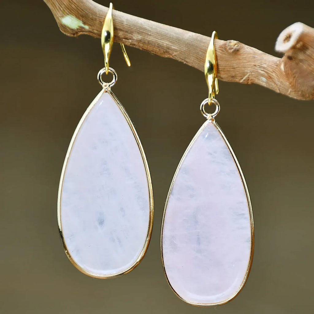 Vintage drop-shaped stone earrings in tigereye, amethyst, or turquoise with water droplet design