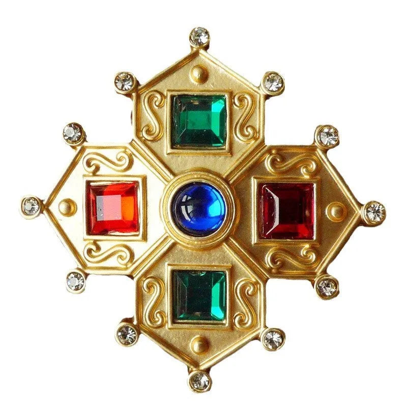 Zinc alloy retro baroque brooch showing eight colour style options with measurements from 2cm to 5.5cm