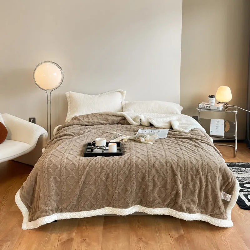 Winter thermal flannel blanket in polyester taffeta measuring 180x200cm available in nine colours