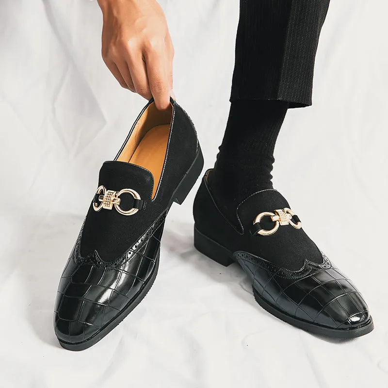 Korean style men's leather shoes with pointed toe and low-top design in black and green colour options
