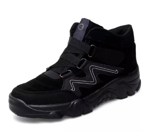 Men's casual shoes in multiple colours with European sizing from 39 to 49