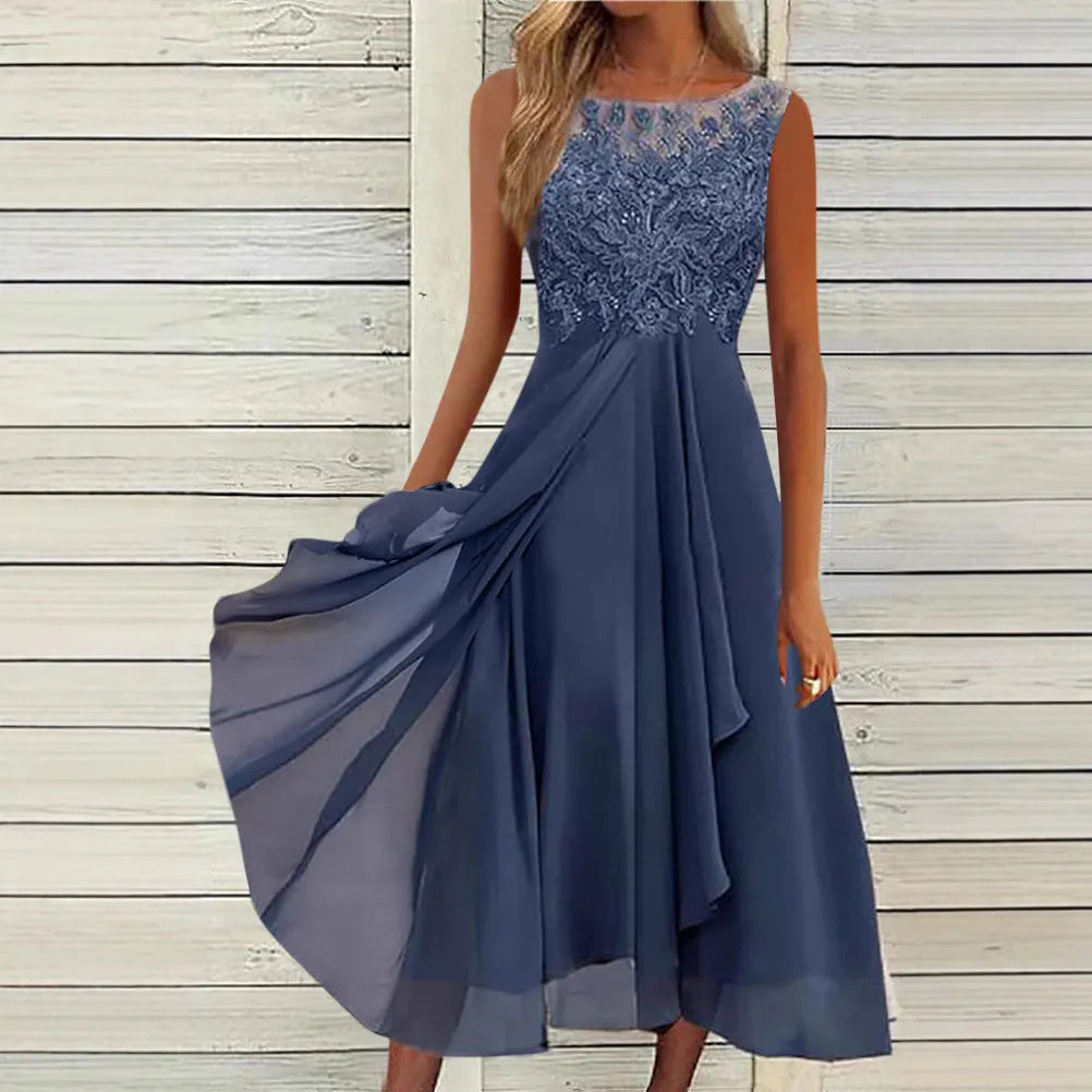 Women's sleeveless green chiffon dress with lace hollow-out detailing and mid-length princess skirt