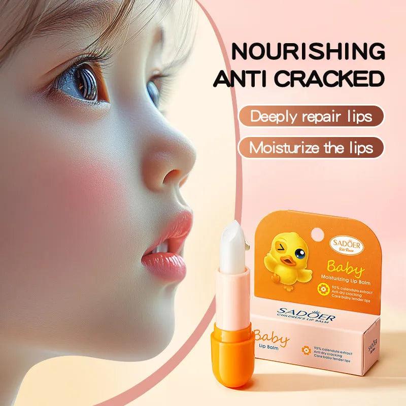 Anti-chapped lip moisturising lipstick tube with variant options showing specific net content weights.