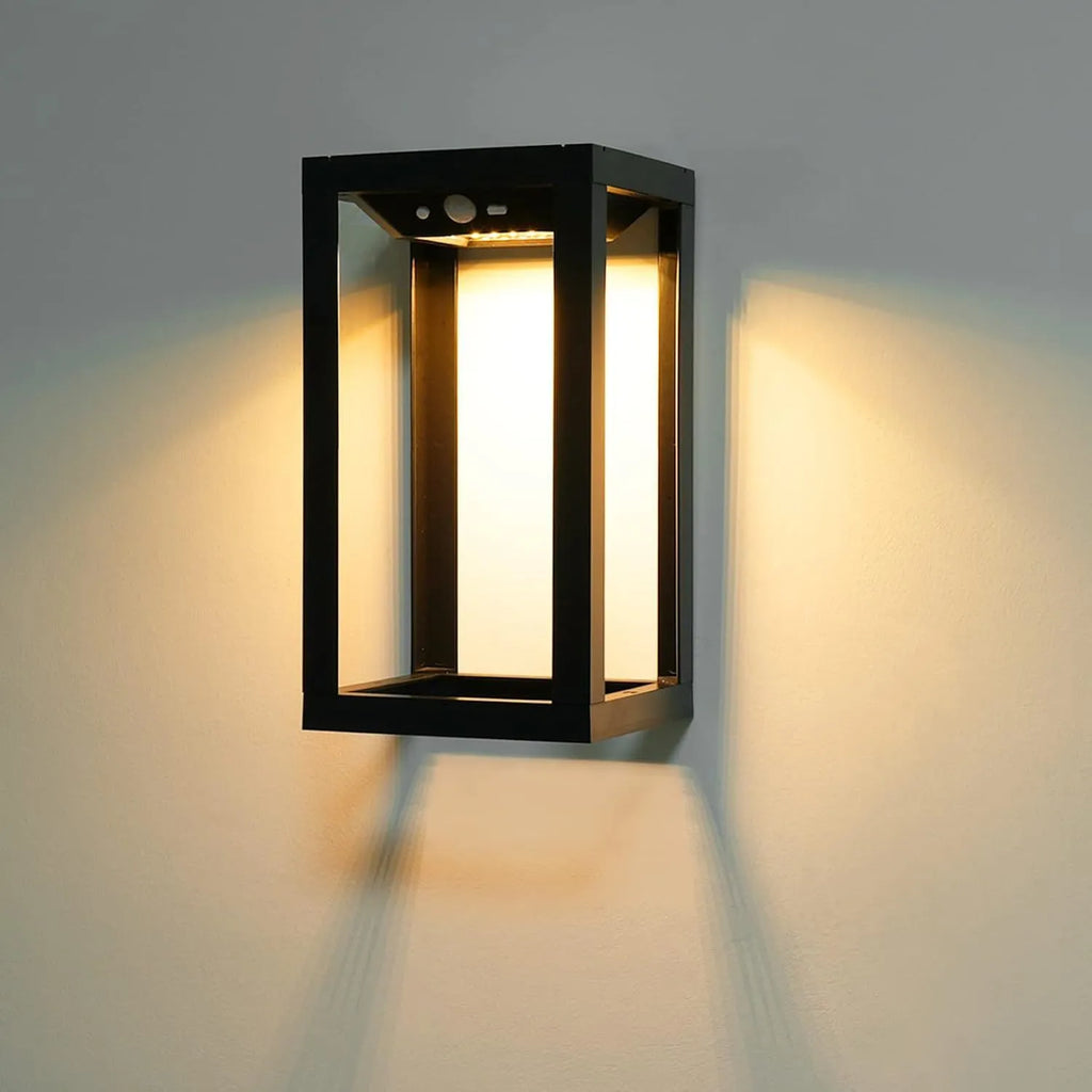 Modern Chinese outdoor solar wall lamp with plastic housing for courtyard installation