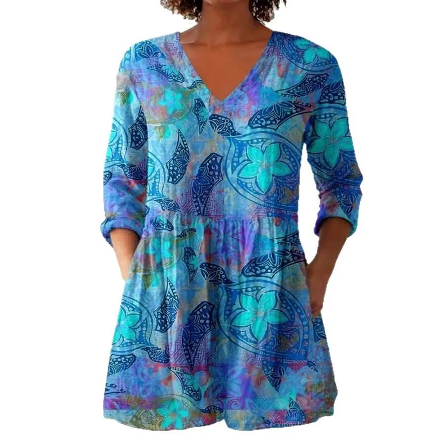 Women's retro slim-fit printed long-sleeved top in a digital print pattern, available in multiple colours.